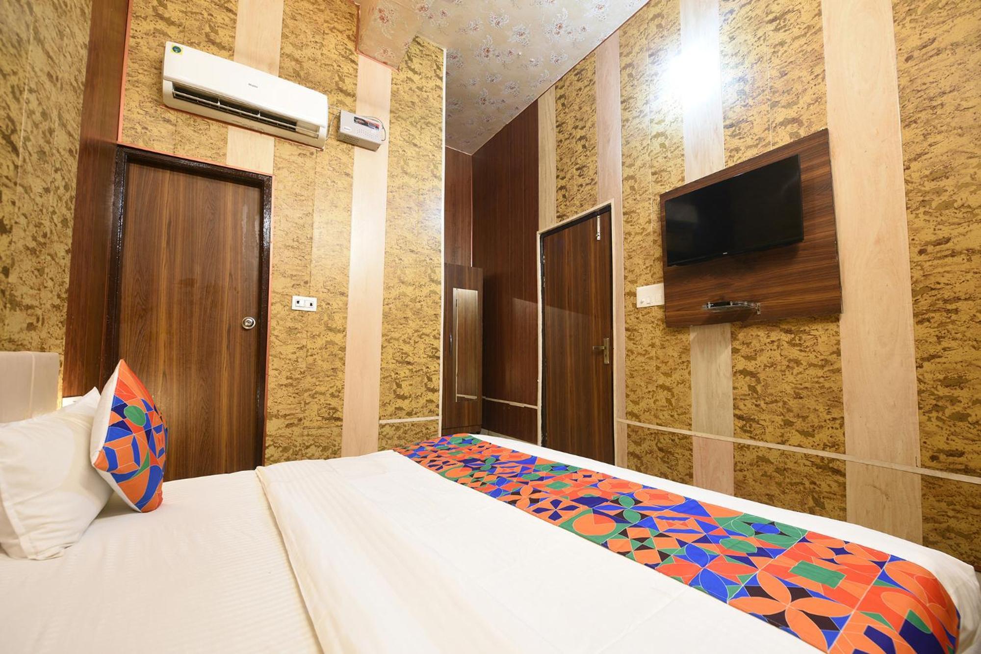 Fabhotel The Grand Palace Faridábád Kültér fotó