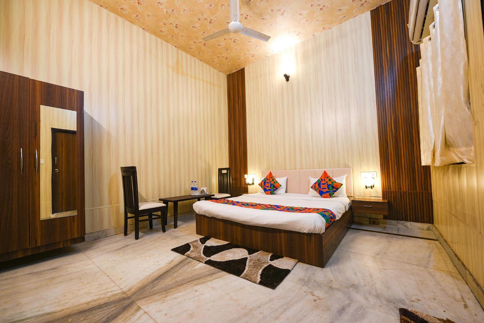 Fabhotel The Grand Palace Faridábád Kültér fotó